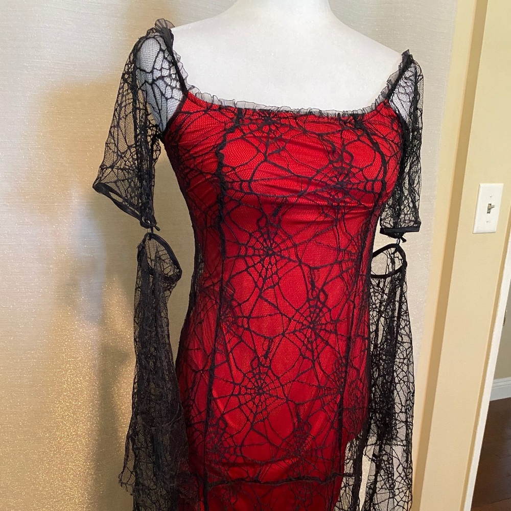 WOMENS VAMPIRESS COSTUME -M- 🧛‍♀️ - Picture 12 of 14